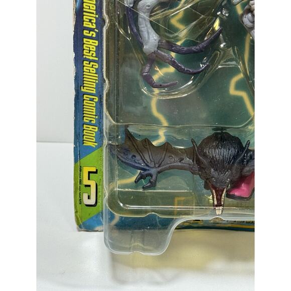 Widow Maker With Wings McFarlane Spawn Series 5 Accessories Sword Bat 10144 - Picture 2 of 16